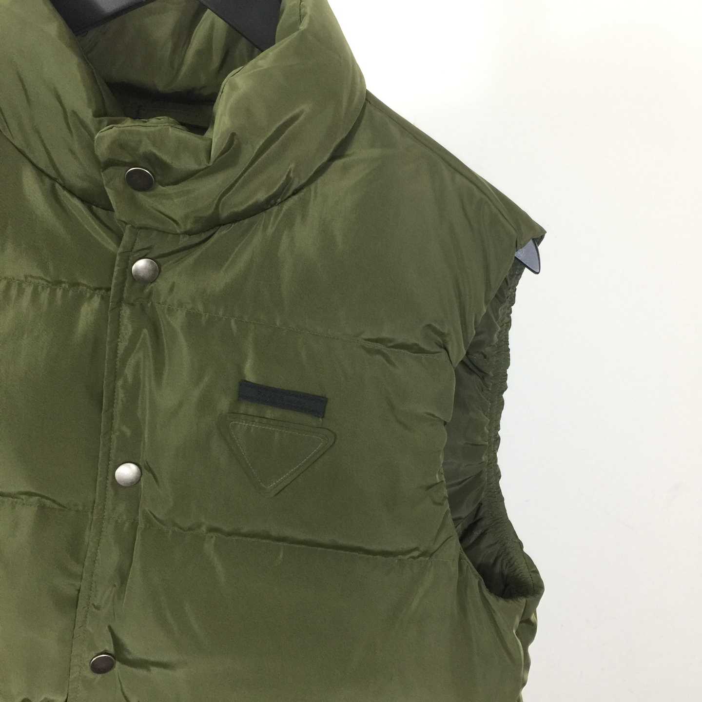 Prada Re-Nylon Puffer Vest - DopestKickz