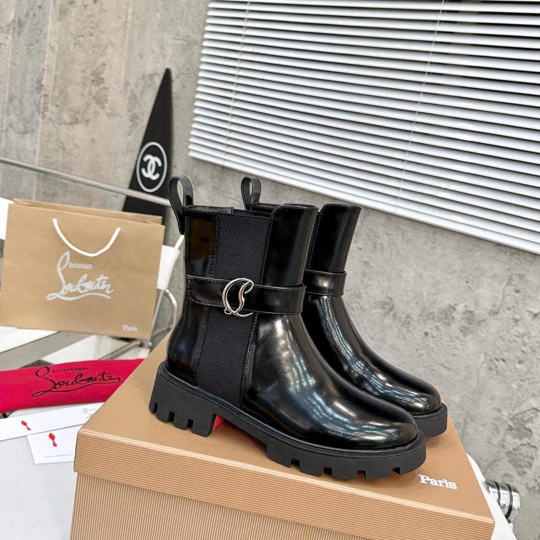 Christian Louboutin CL Chelsea Booty Lug Boots - DopestKickz
