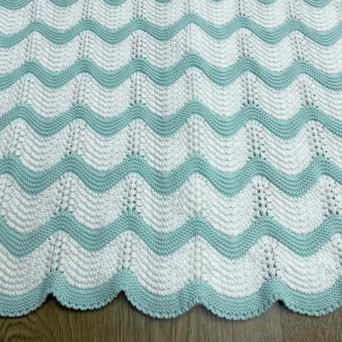 Casablanca Gradient Wave Cotton Crochet Short Sleeve Shirt   D0110 - DopestKickz