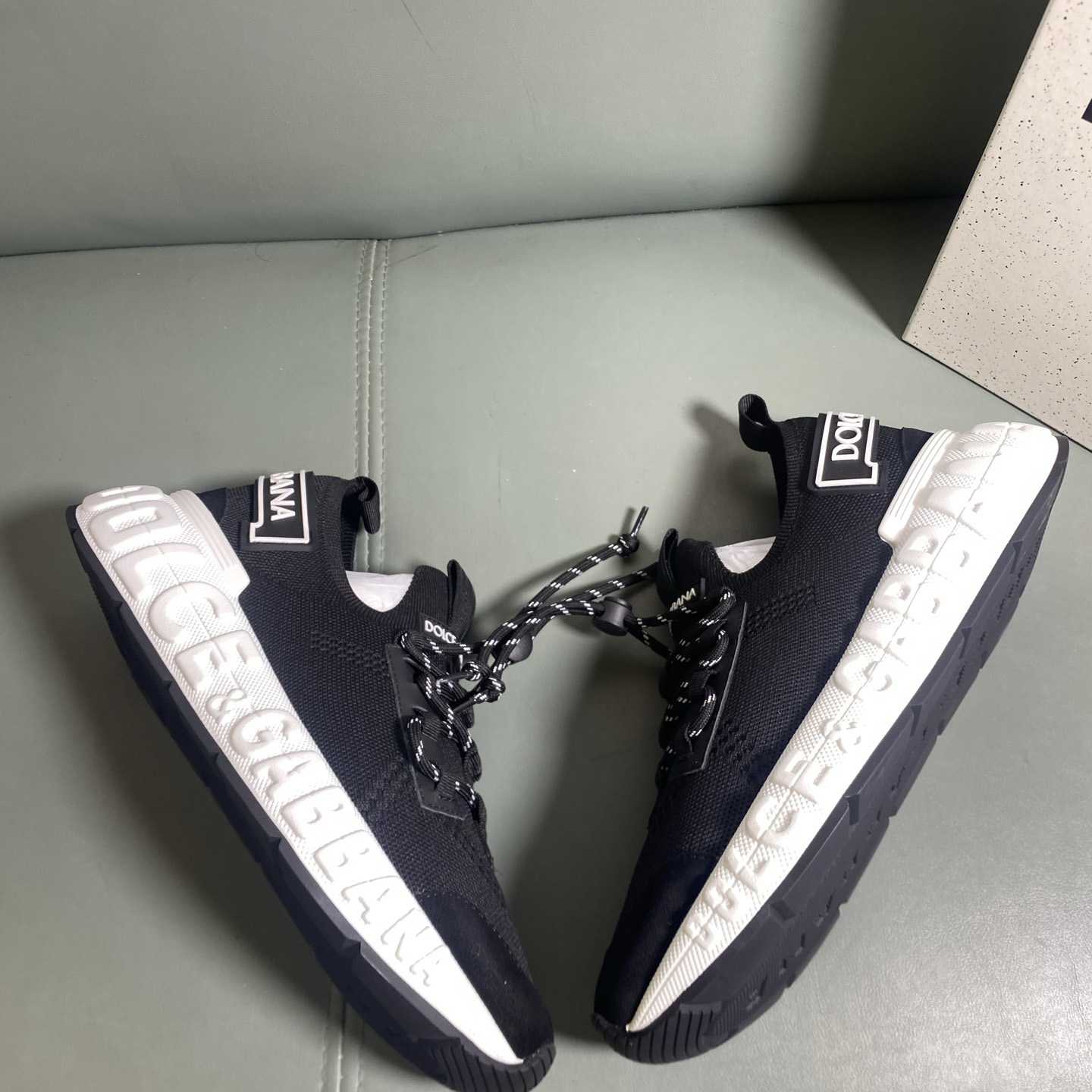 Dolce & Gabbana Lace-up Sneakers - DopestKickz