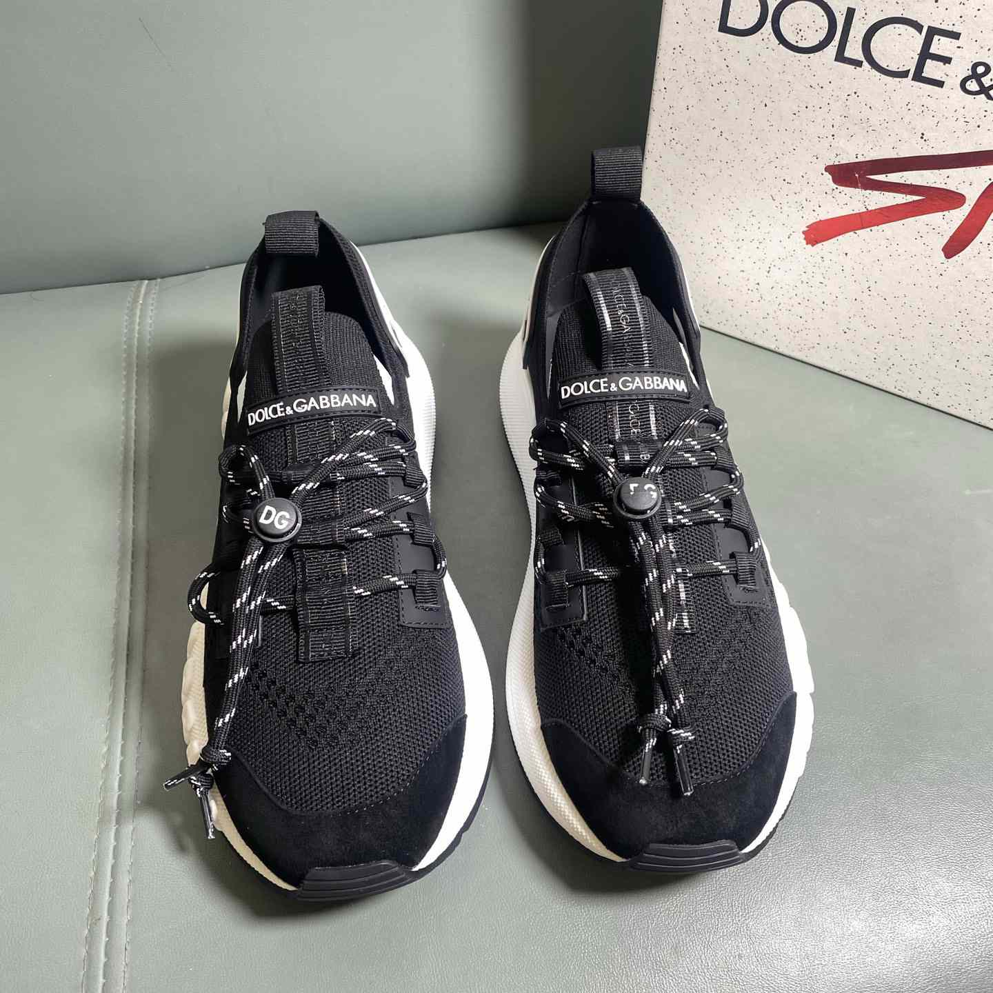 Dolce & Gabbana Lace-up Sneakers - DopestKickz