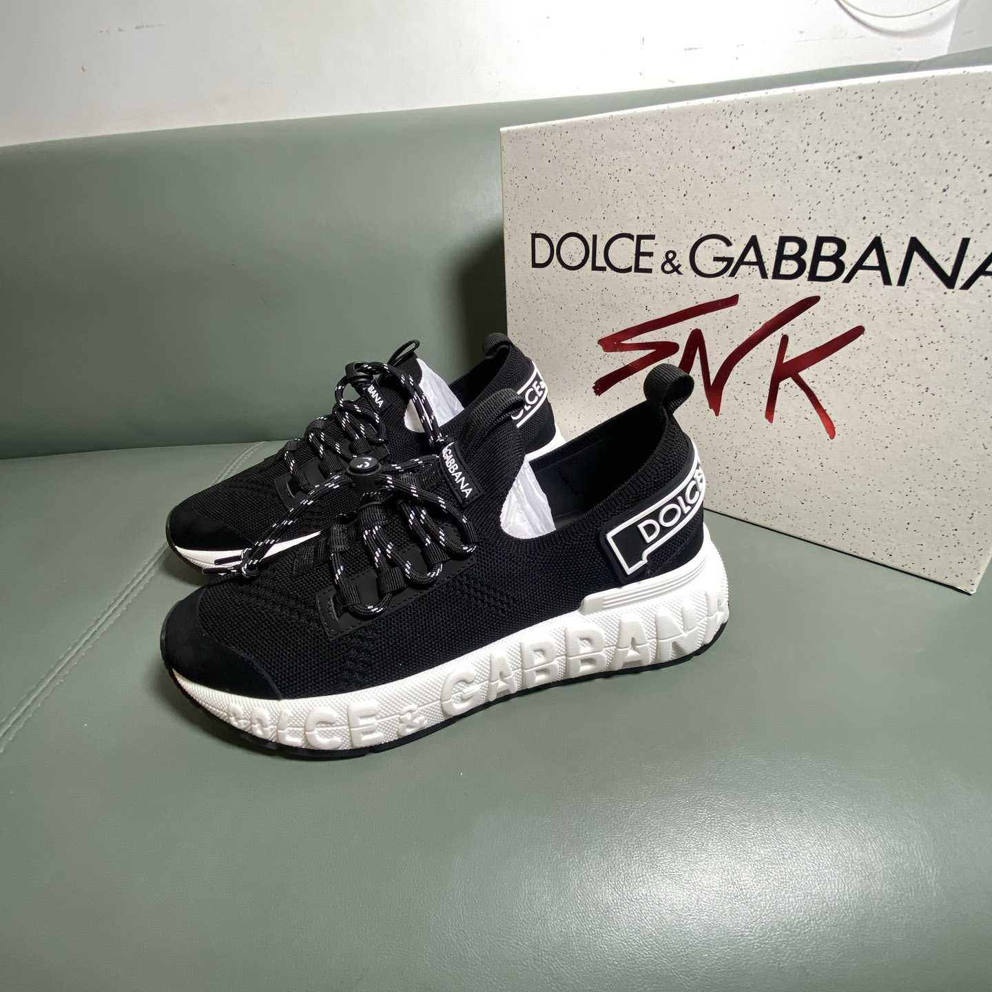 Dolce & Gabbana Lace-up Sneakers - DopestKickz