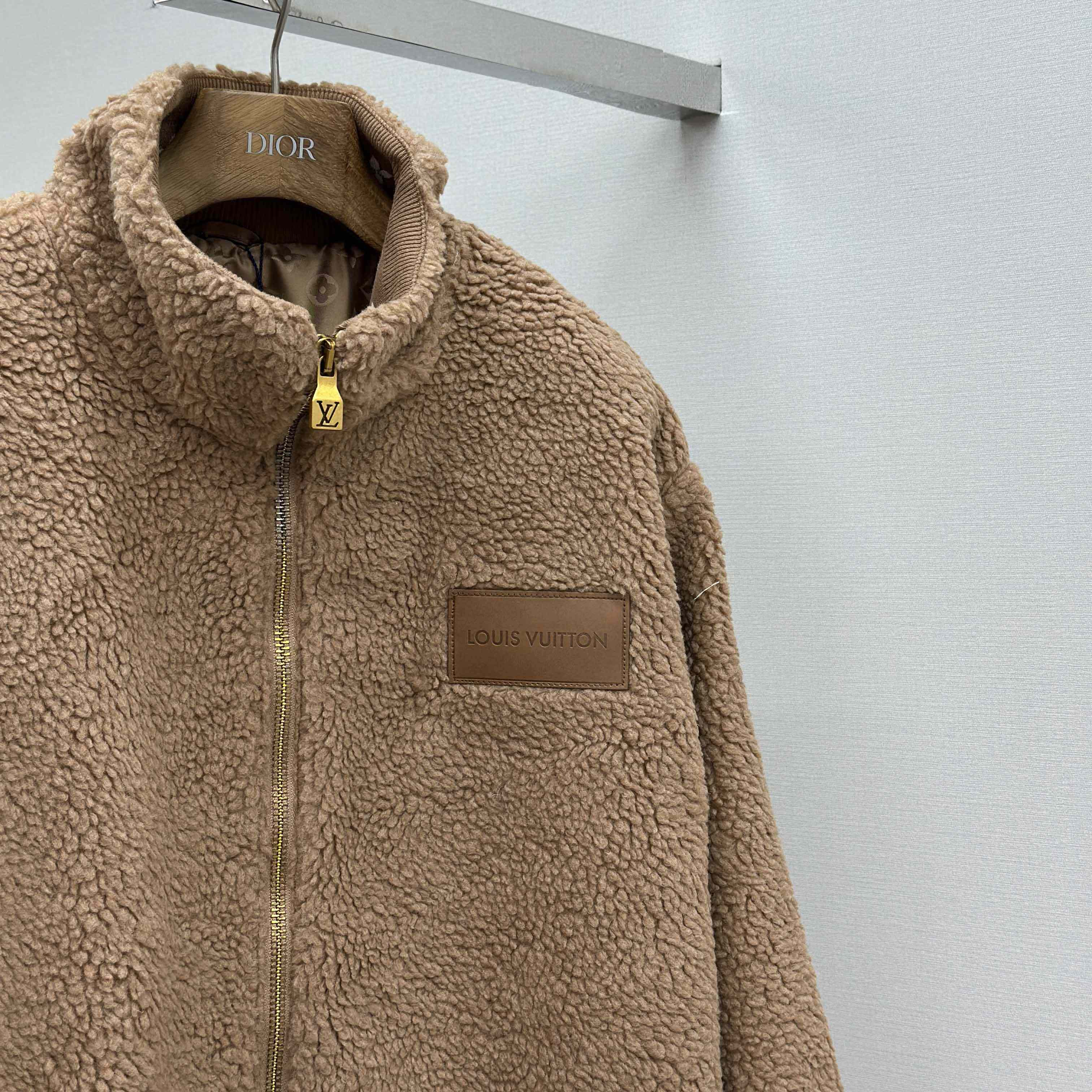 Louis Vuitton Leather Patch Fleece Blouson   1AFXTM - DopestKickz