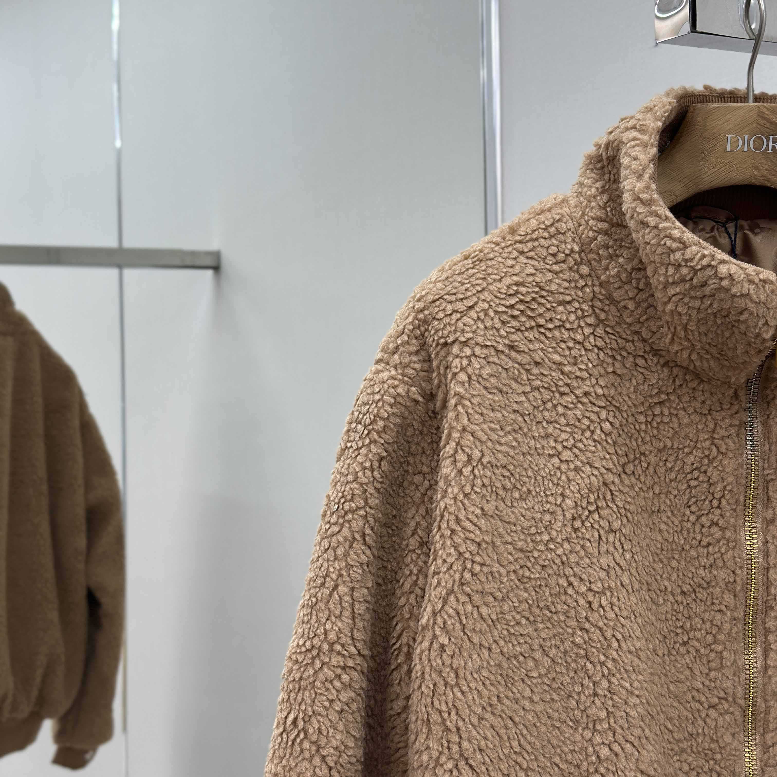 Louis Vuitton Leather Patch Fleece Blouson   1AFXTM - DopestKickz