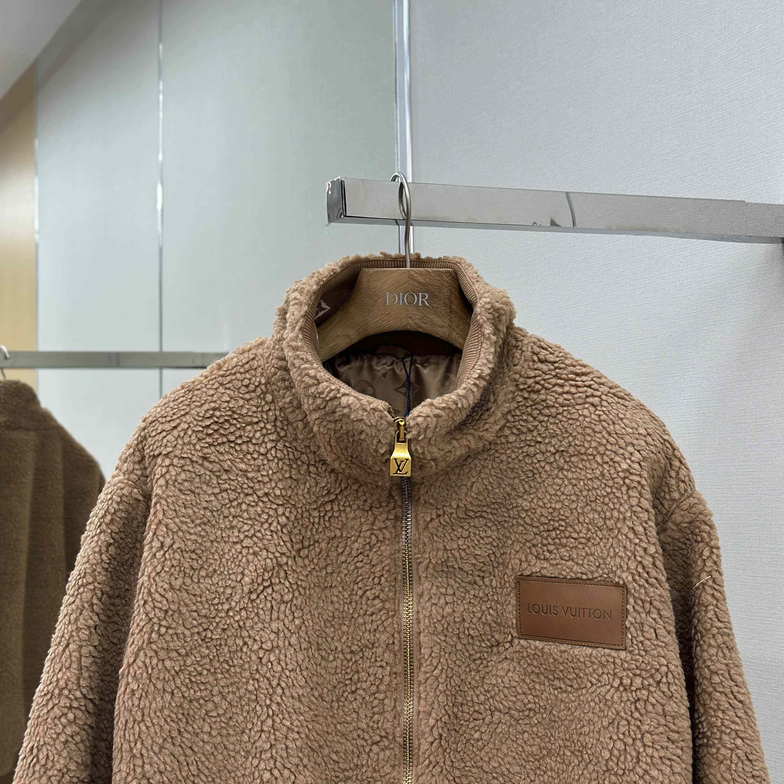 Louis Vuitton Leather Patch Fleece Blouson   1AFXTM - DopestKickz