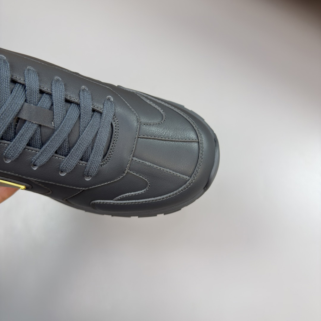 Prada Prax 2.0 Sneakers - DopestKickz