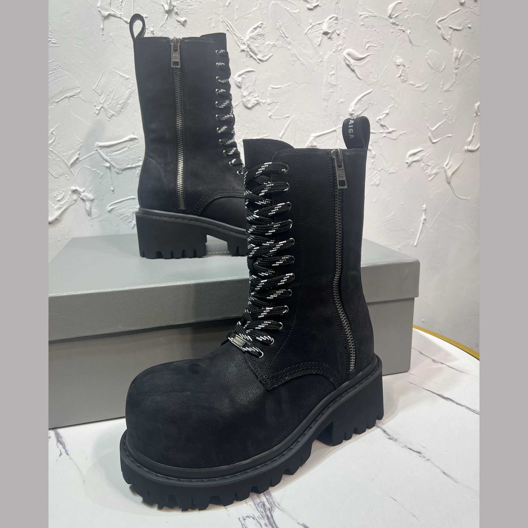 Balenciaga Stomper Zipped Bootie In Black - DopestKickz