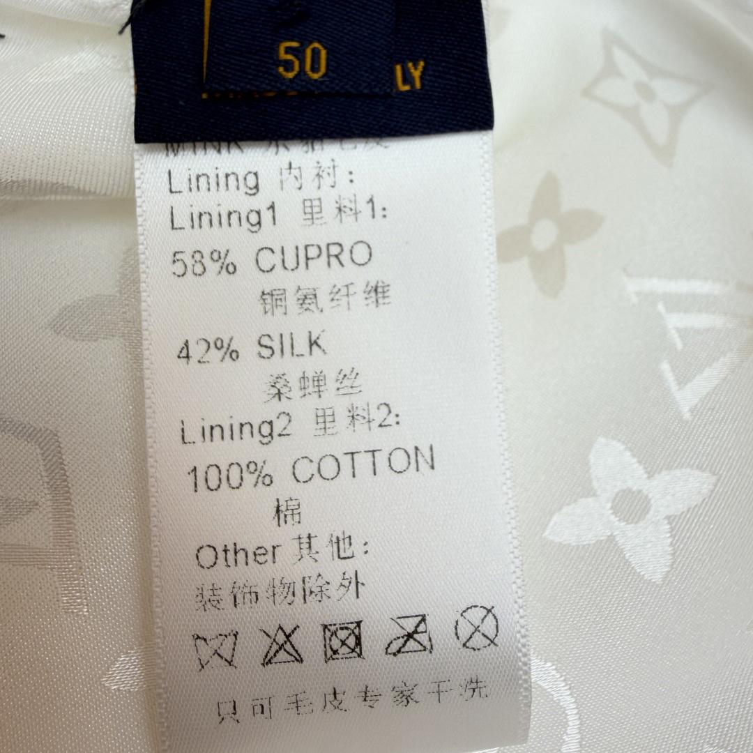 Louis Vuitton Mink Trucker Jacket   1AFXB6 - DopestKickz