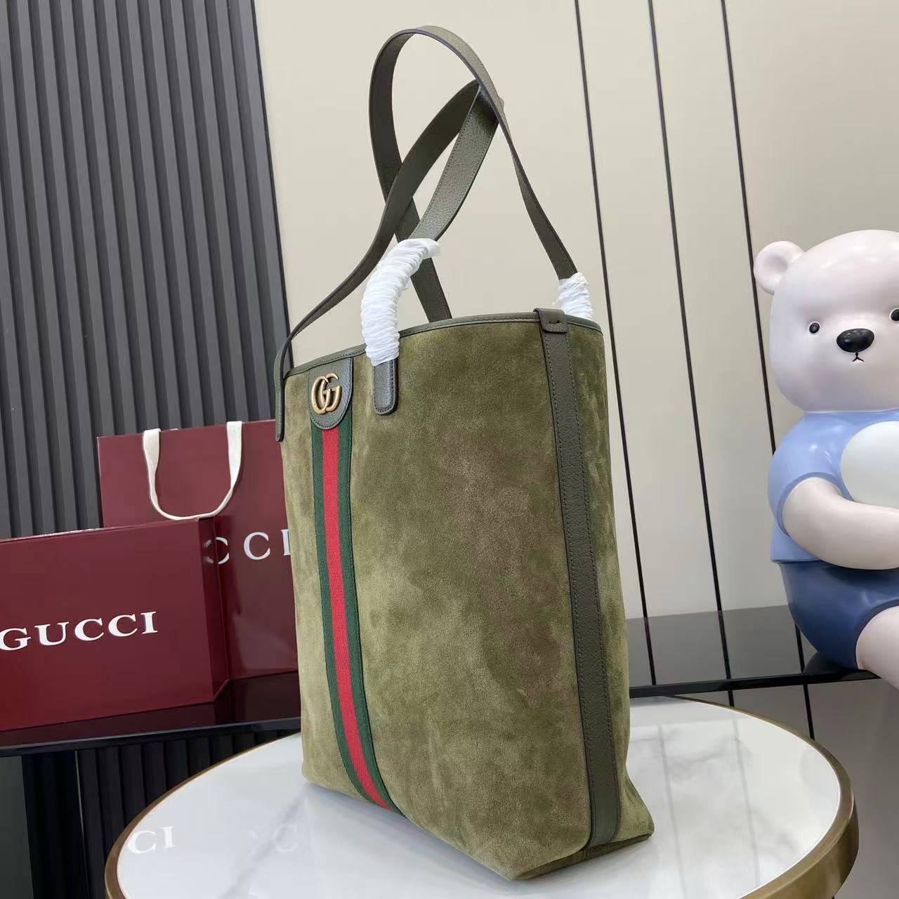 Gucci Ophidia Medium Tote Bag - DopestKickz