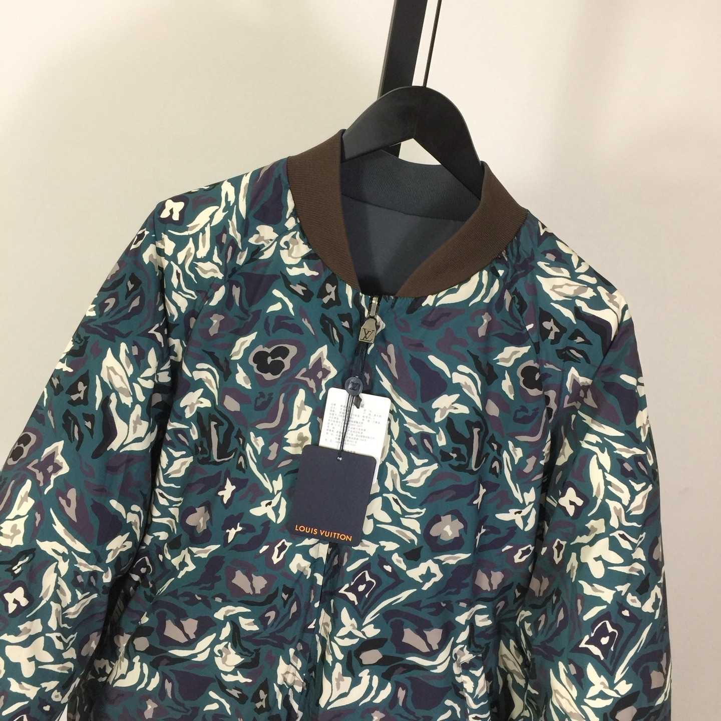 Louis Vuitton Reversible Puffer Jacket   1AILOE - DopestKickz