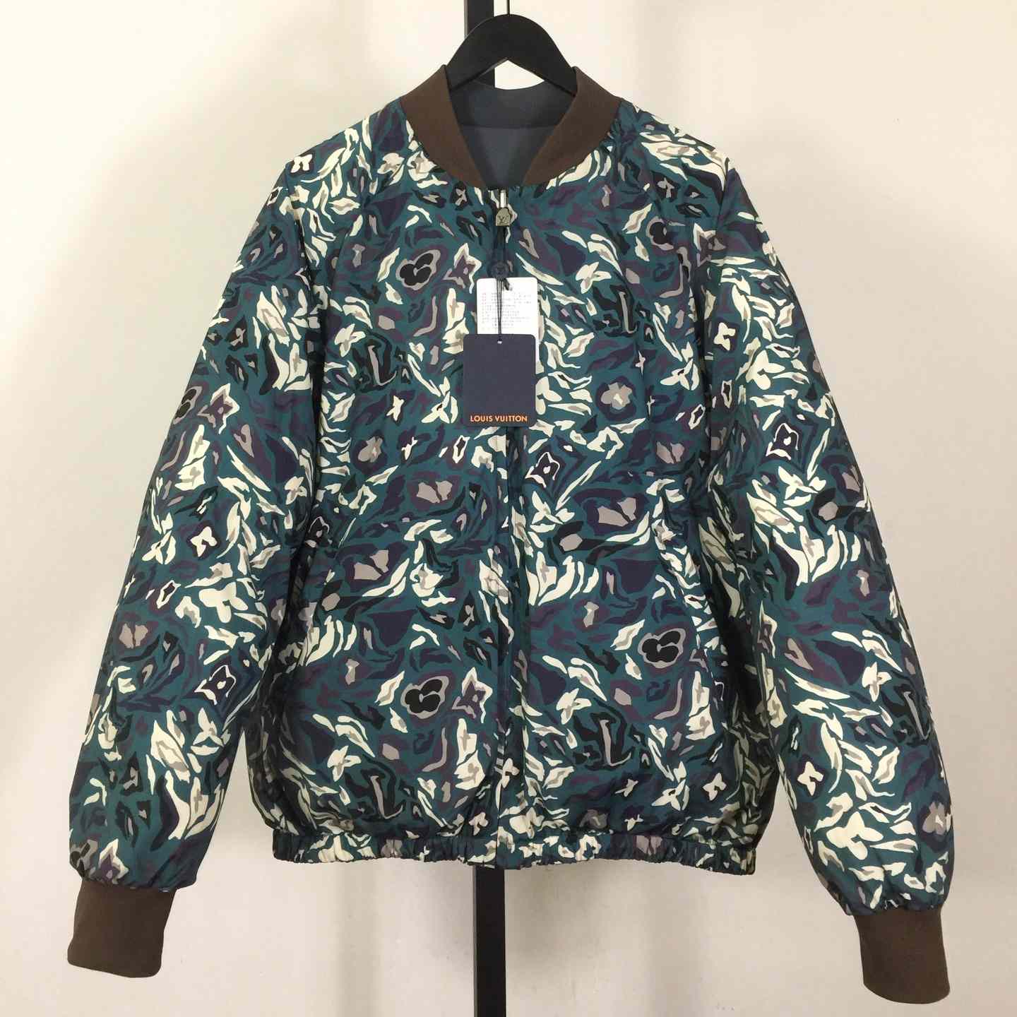 Louis Vuitton Reversible Puffer Jacket   1AILOE - DopestKickz