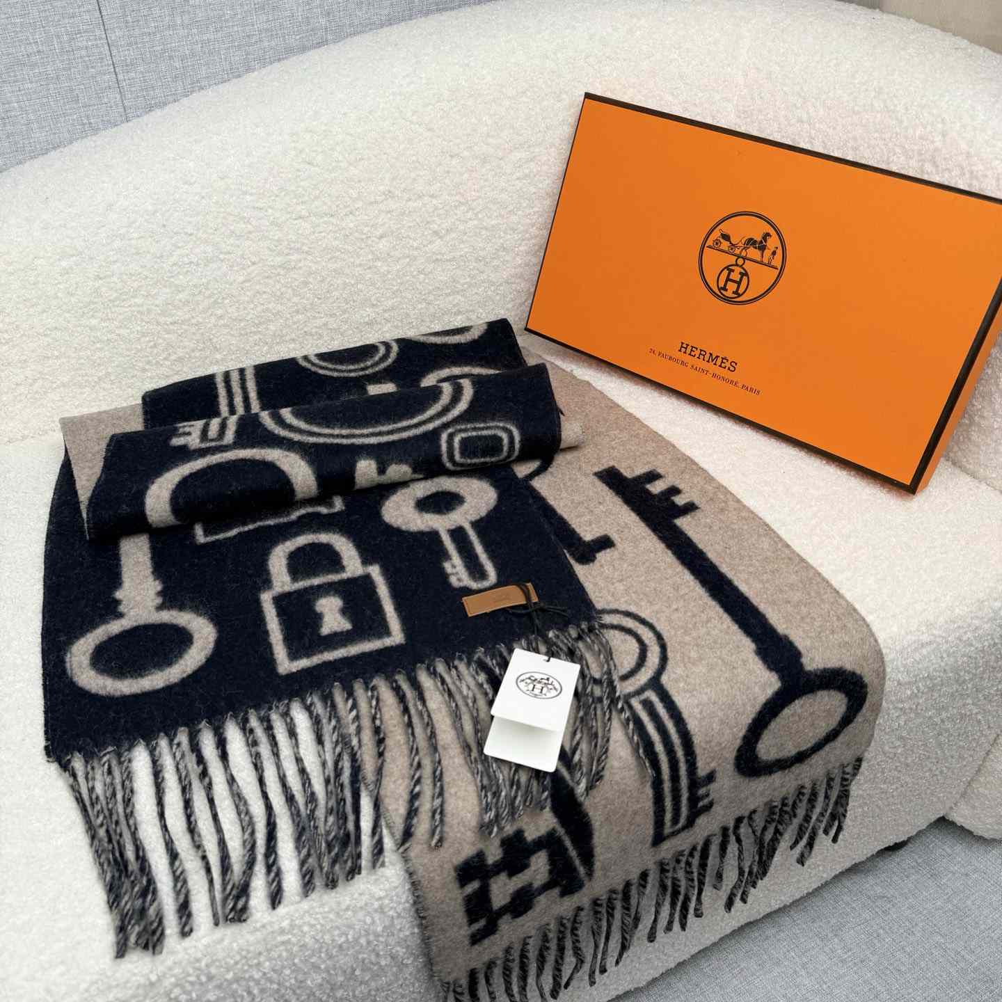 Hermes Casaque Porte-Clefs Scarf - DopestKickz