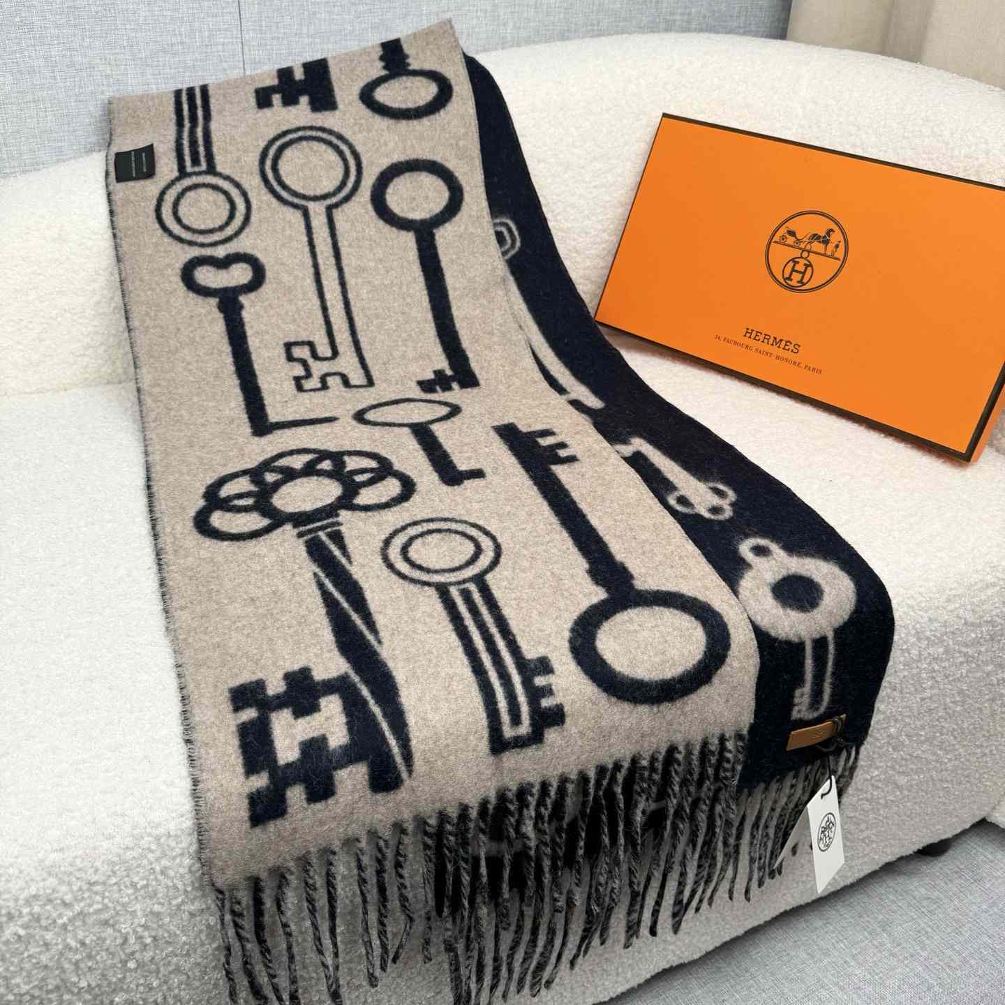 Hermes Casaque Porte-Clefs Scarf - DopestKickz