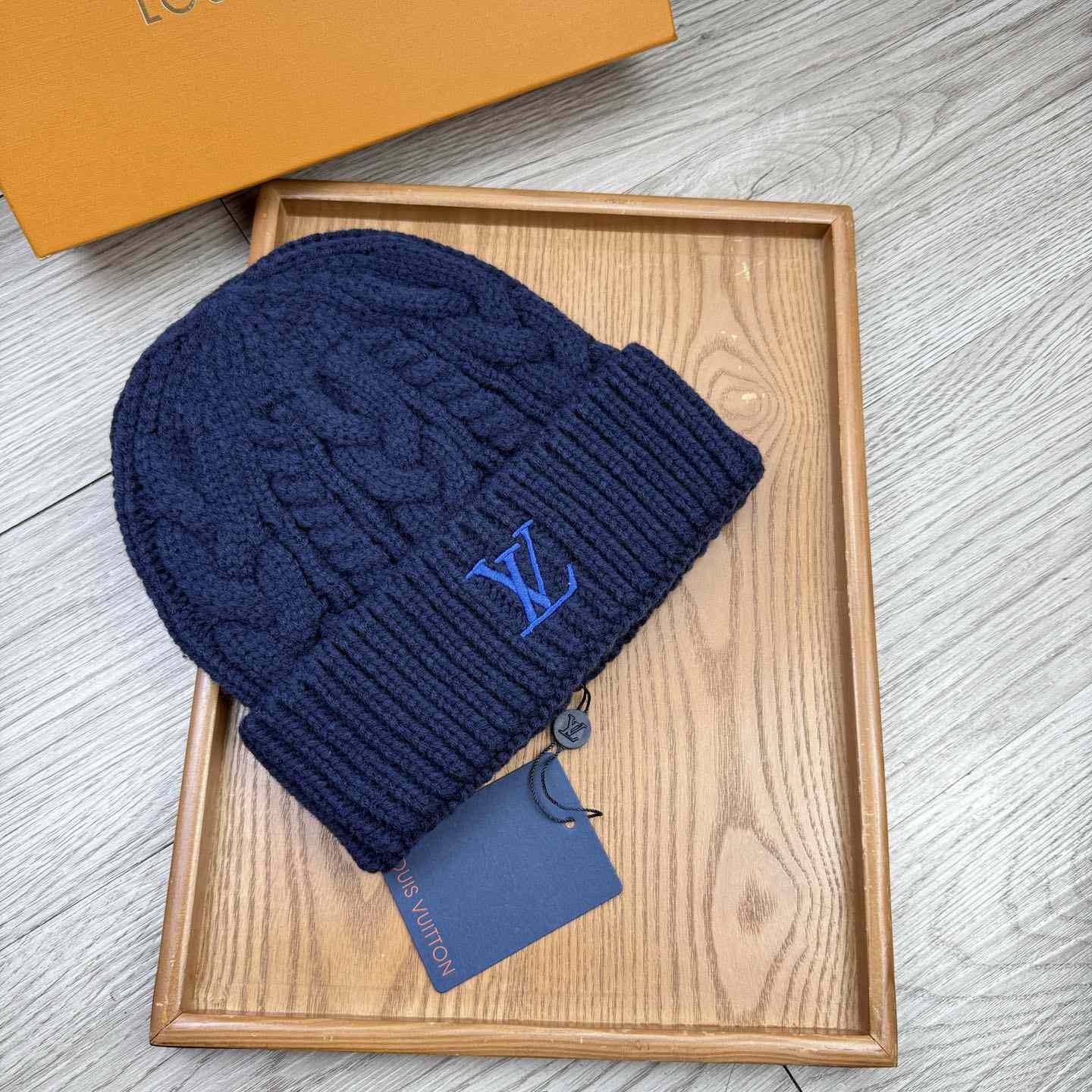 Louis Vuitton Beanie    - DopestKickz