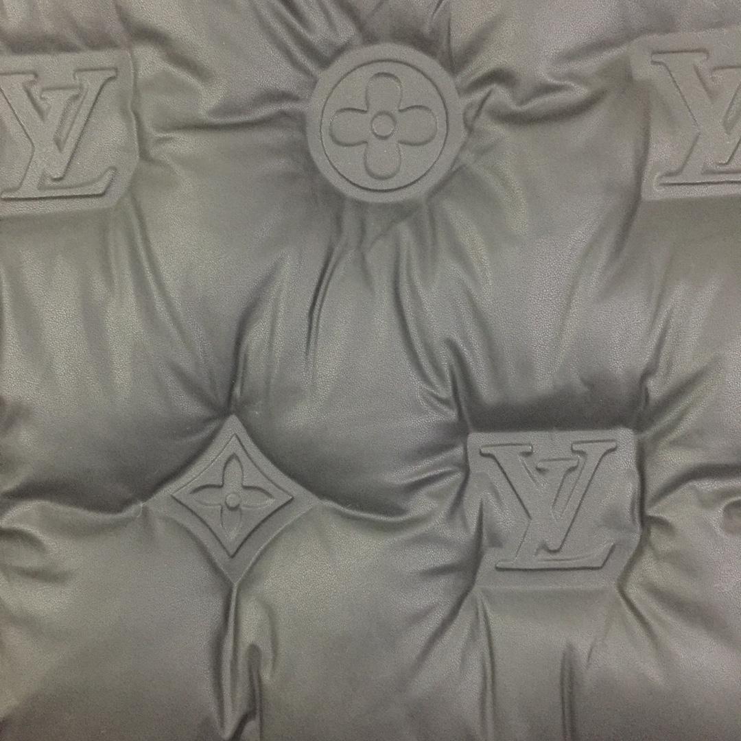 Louis Vuitton Monogram Gilet - DopestKickz