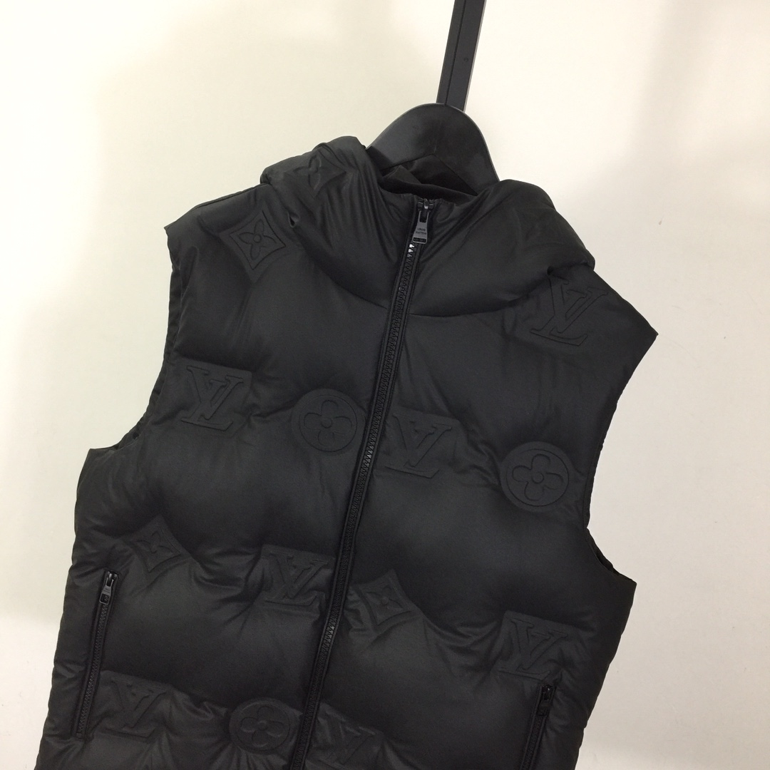 Louis Vuitton Monogram Gilet - DopestKickz