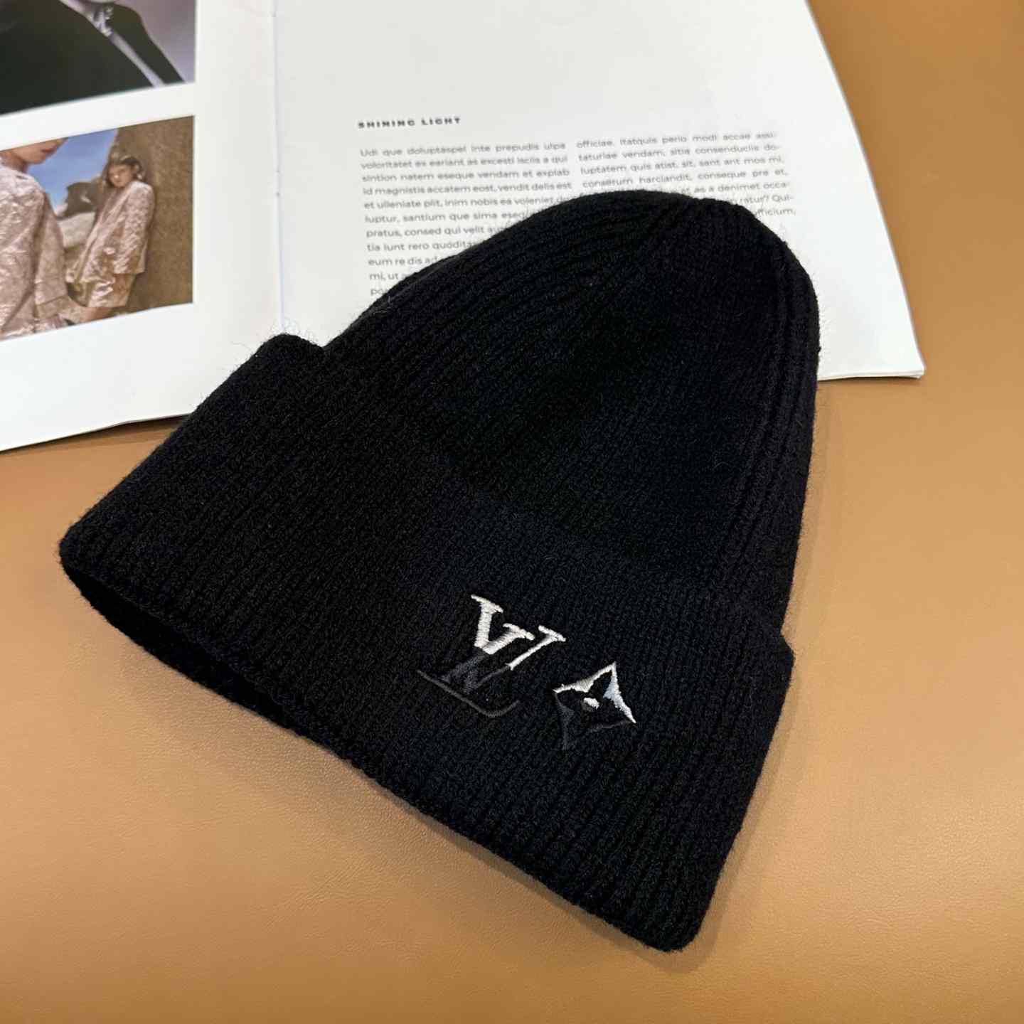 Louis Vuitton Beanie    - DopestKickz