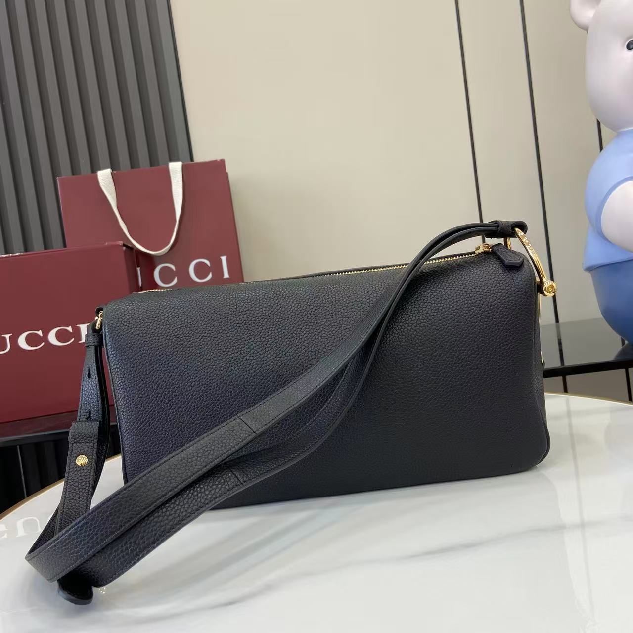 Gucci Half Horsebit Medium Shoulder Bag - DopestKickz