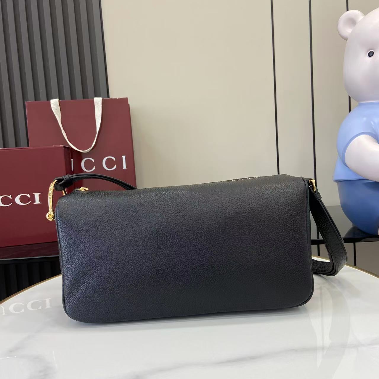 Gucci Half Horsebit Medium Shoulder Bag - DopestKickz