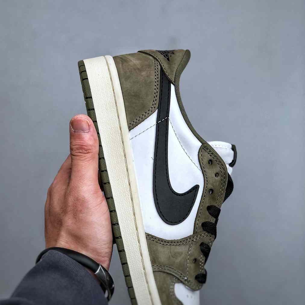 Air Jordan 1 Low OG “Medium Olive” HQ6998-200 - DopestKickz