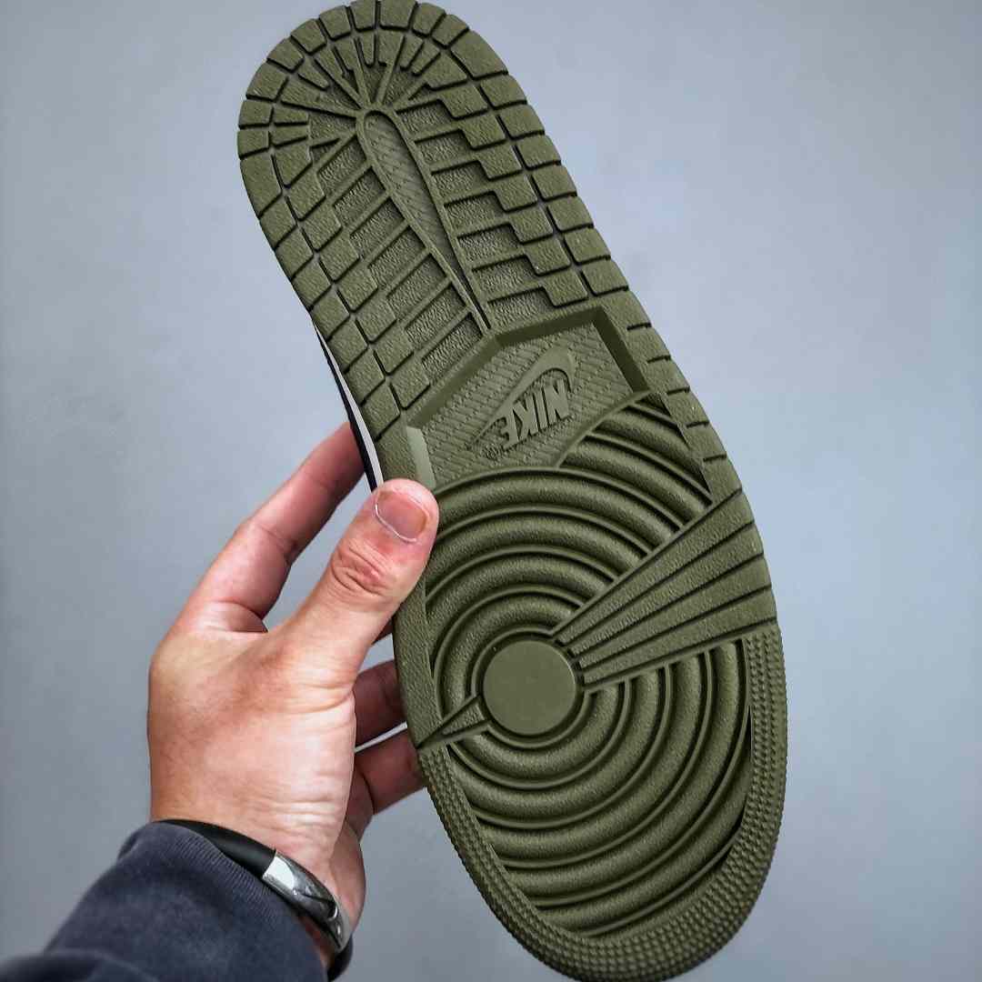 Air Jordan 1 Low OG “Medium Olive” HQ6998-200 - DopestKickz