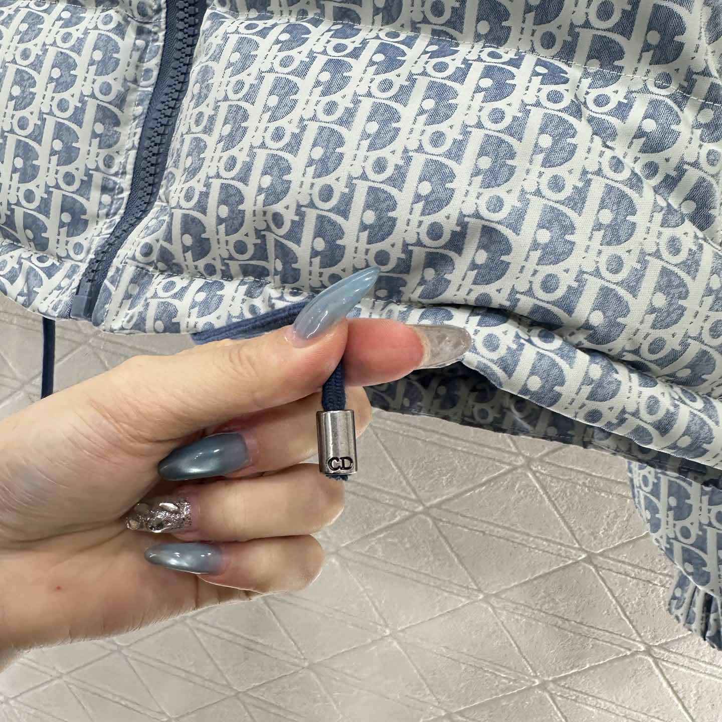 Dior DiorAlps Cropped Puffer Jacket with Hood  - DopestKickz