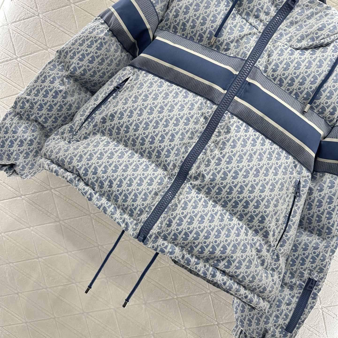 Dior DiorAlps Cropped Puffer Jacket with Hood  - DopestKickz