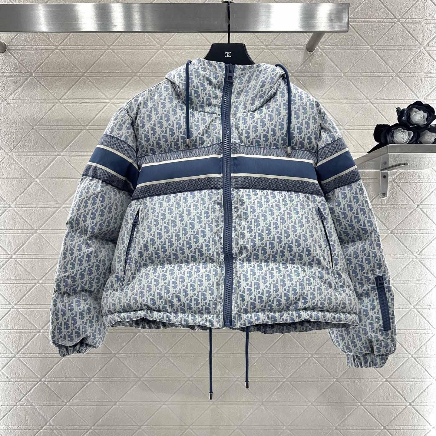 Dior DiorAlps Cropped Puffer Jacket with Hood  - DopestKickz