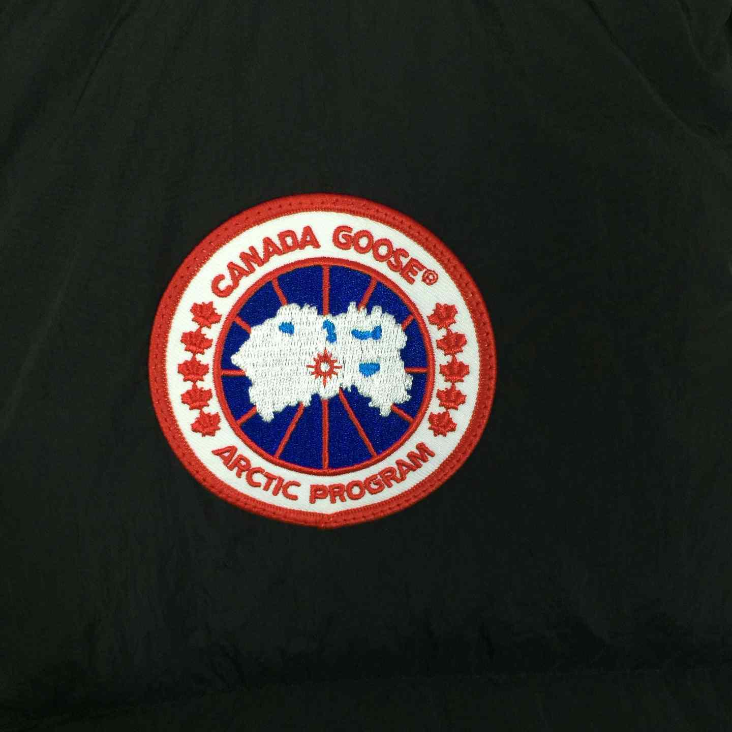 Canada Goose Lawrence Puffer Vest - DopestKickz