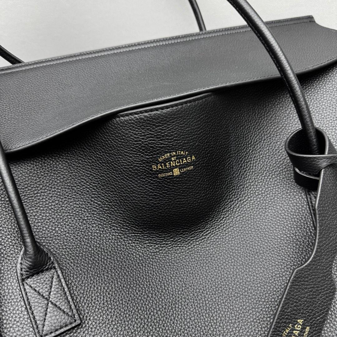 Balenciaga Carrie Carry All Bag In Black - DopestKickz