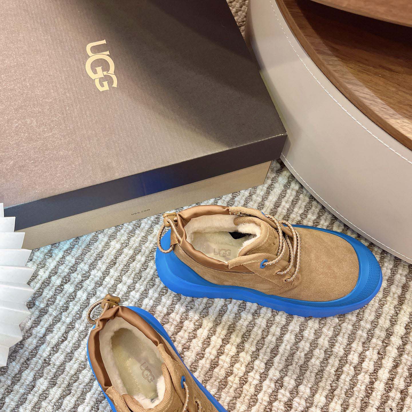 UGG Neumel Weather Hybrid Chukka - DopestKickz