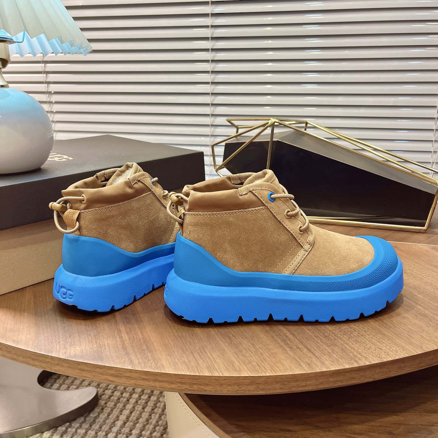 UGG Neumel Weather Hybrid Chukka - DopestKickz