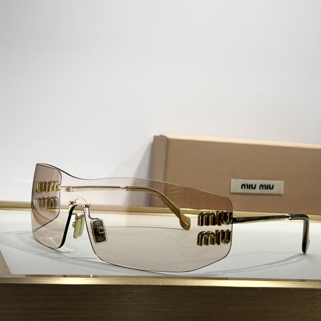 Miu Miu OMU B53S Sunglasses - DopestKickz
