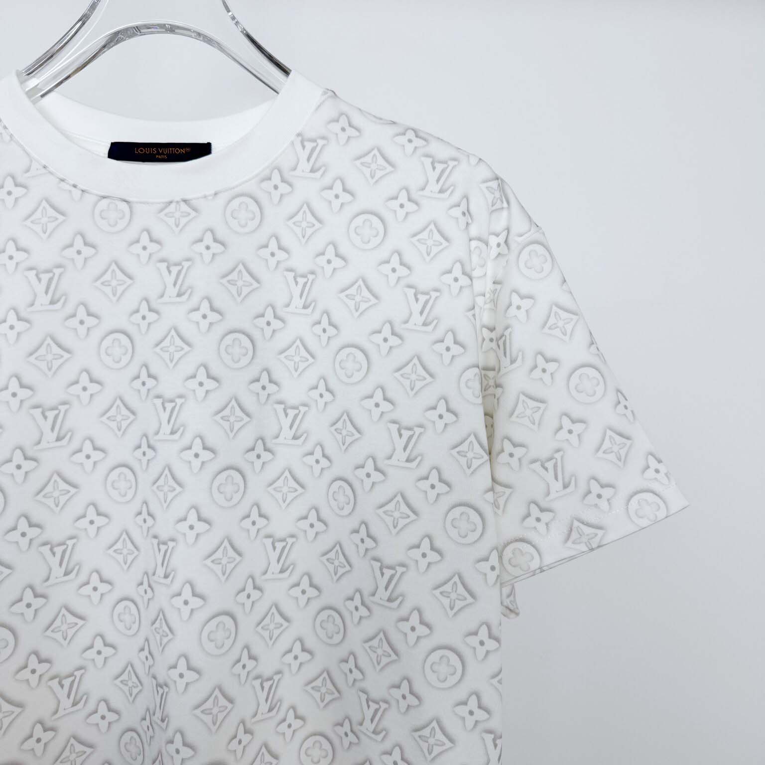 Louis Vuitton Monogram T-Shirt - DopestKickz