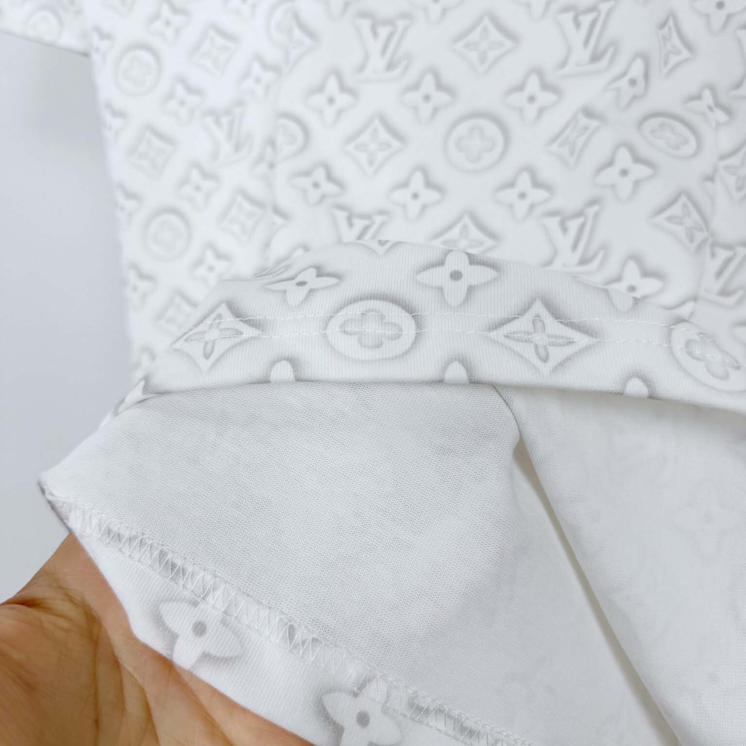 Louis Vuitton Monogram T-Shirt - DopestKickz