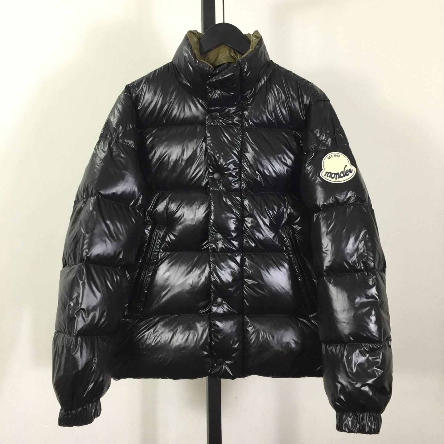 Moncler Black Tripiti Short Down Jacket - DopestKickz