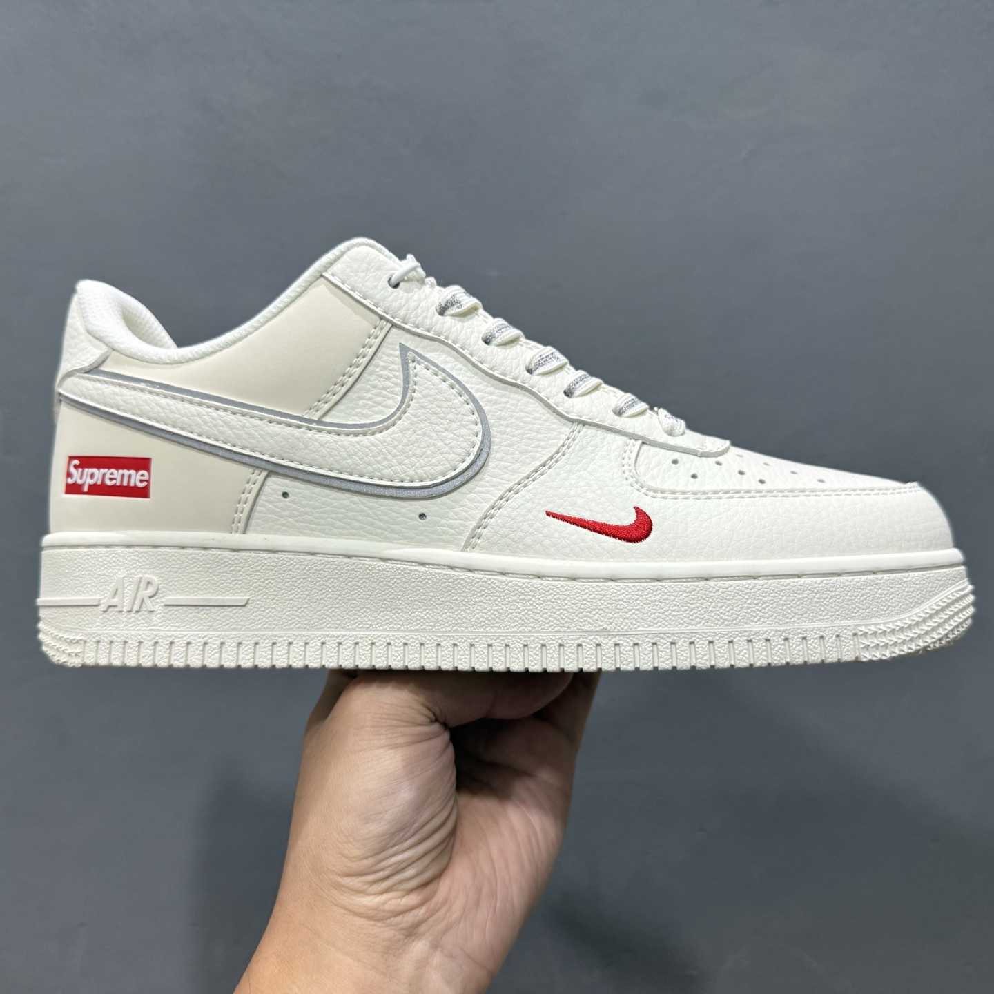 Supreme x Nike Air Force 1 ’07 Low “Sail / Red” – CS5288-052 - DopestKickz
