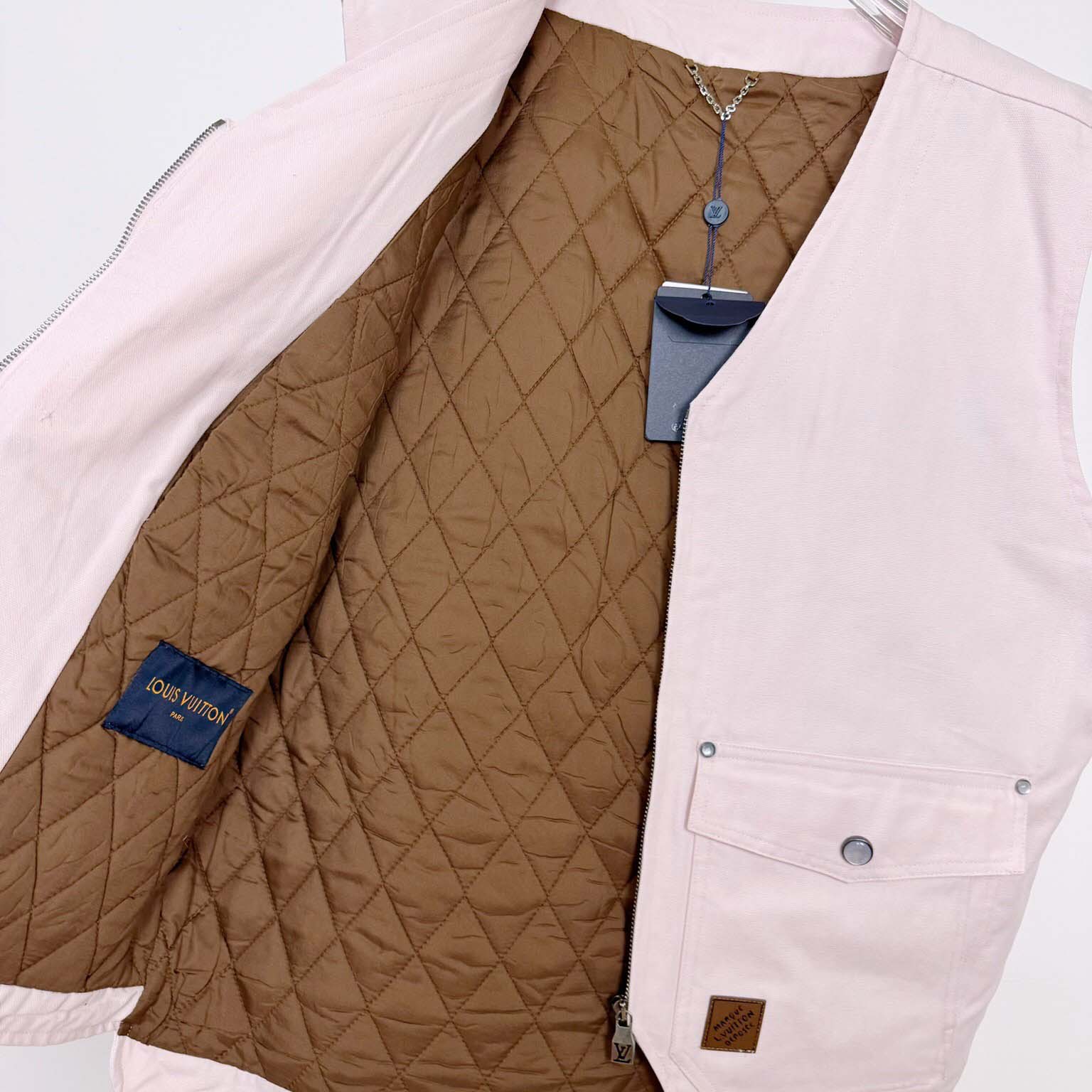 Louis Vuitton Workwear Gilet  1AILVX - DopestKickz