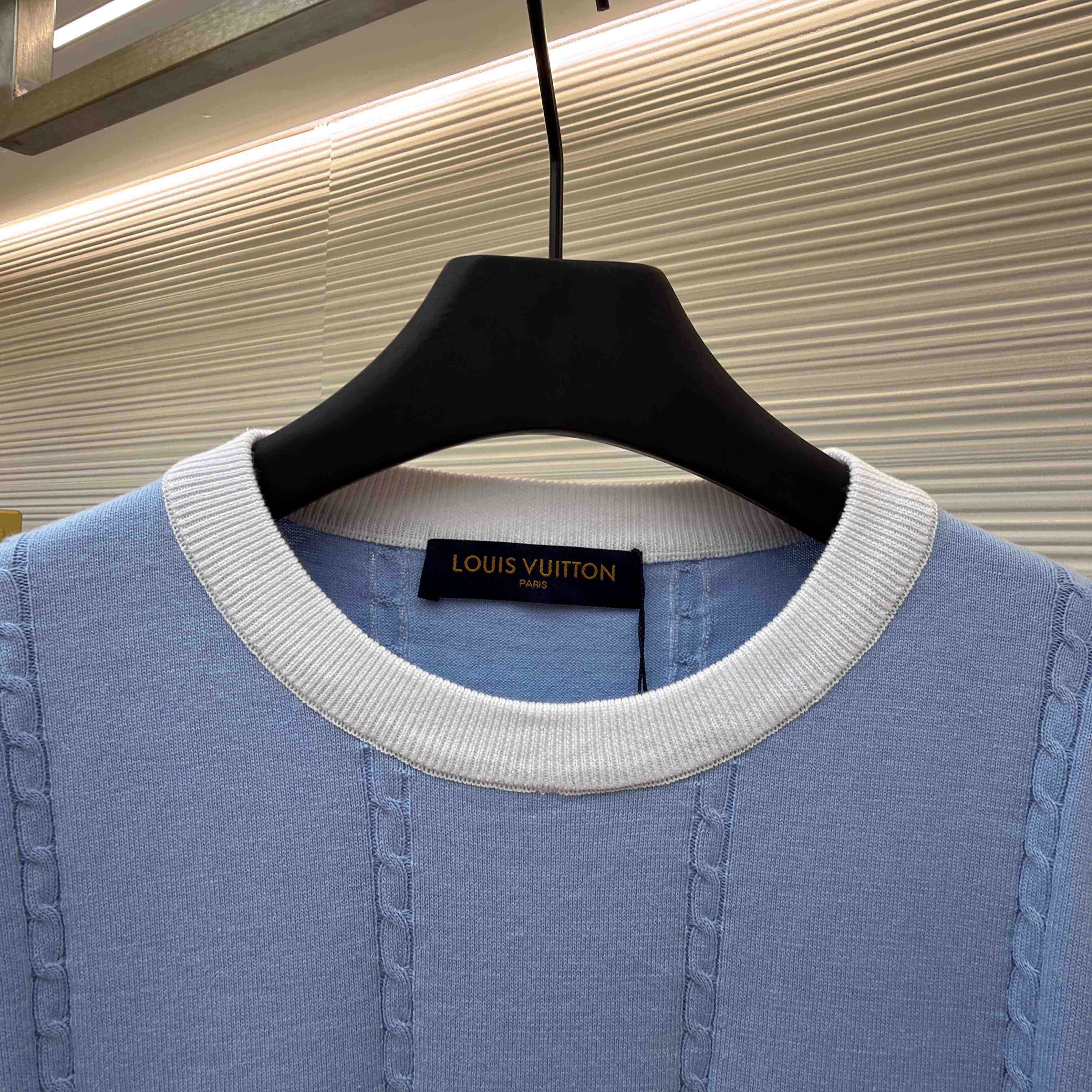 Louis Vuitton Silk-Cotton Short-Sleeved Crewneck   1AIJYL - DopestKickz