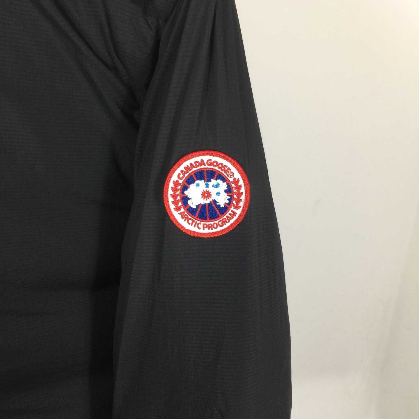 Canada Goose Lodge Jacket - DopestKickz