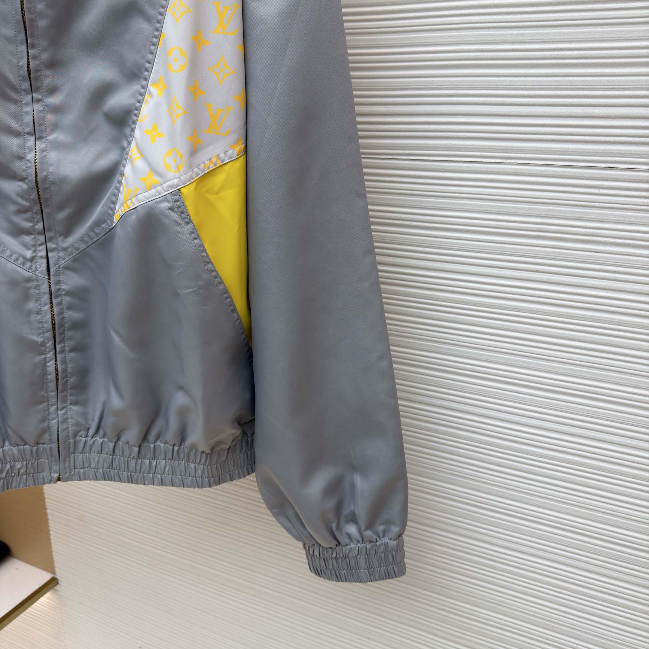 Louis Vuitton Monogram Track Top     1AHV38 - DopestKickz