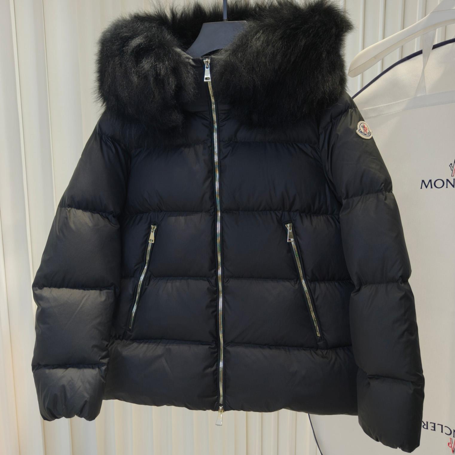 Moncler Laichefur Hooded Shearling-Trimmed Short Down Jacket - DopestKickz
