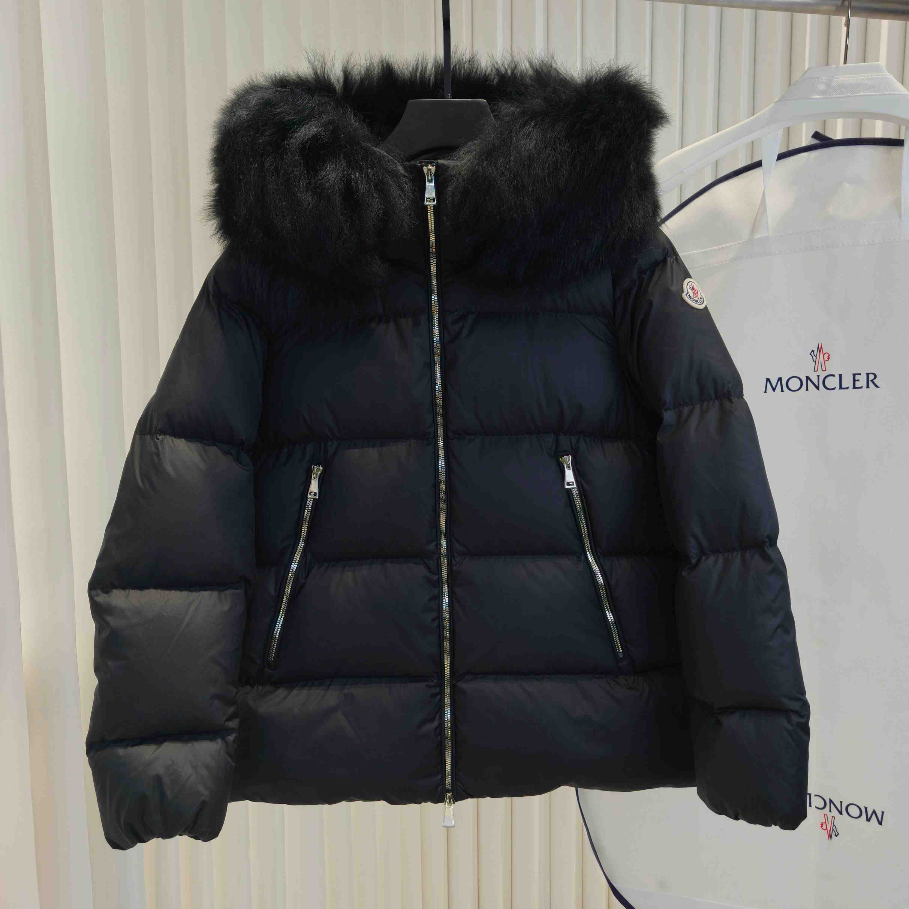 Moncler Laichefur Hooded Shearling-Trimmed Short Down Jacket - DopestKickz