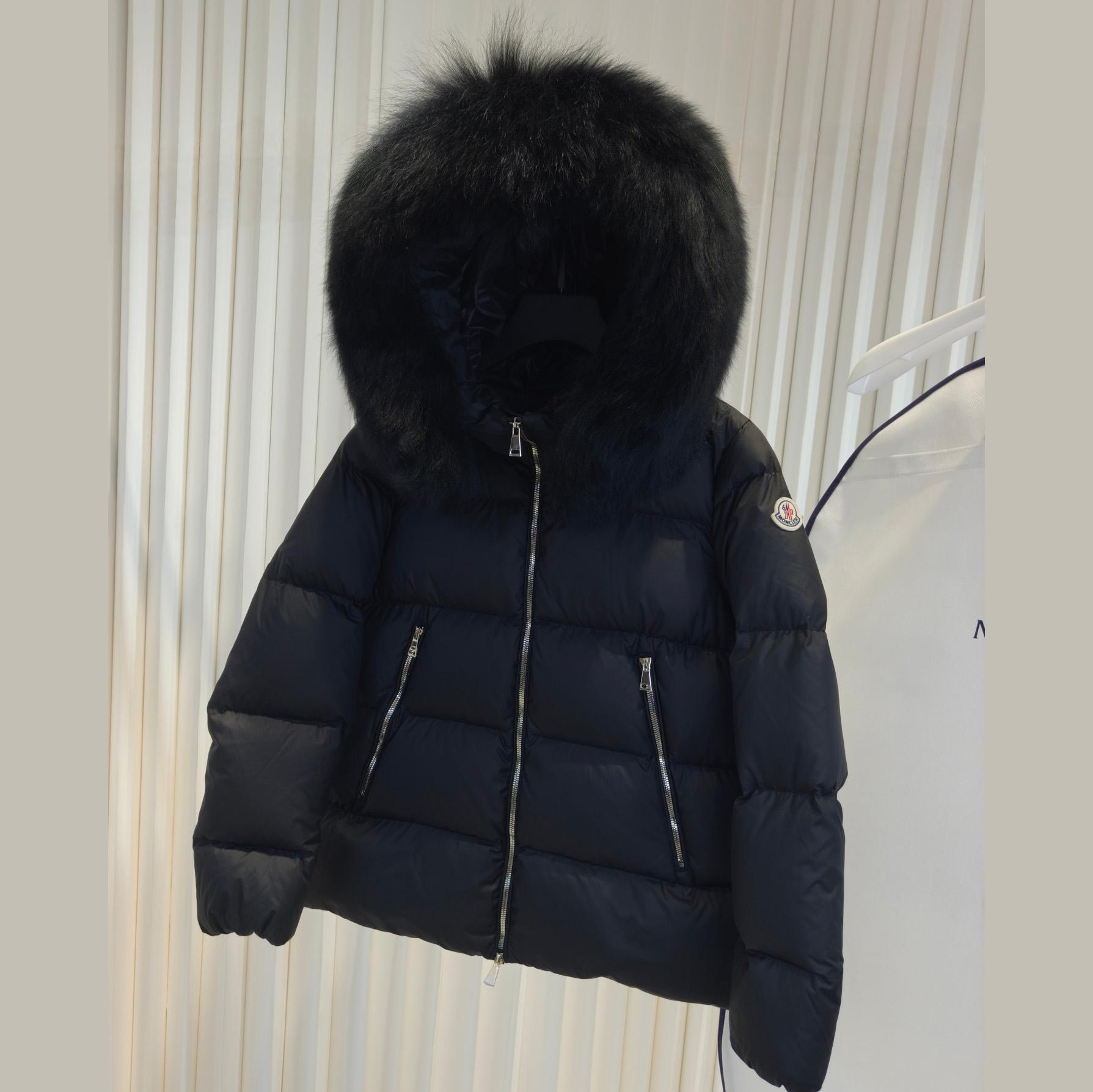 Moncler Laichefur Hooded Shearling-Trimmed Short Down Jacket - DopestKickz