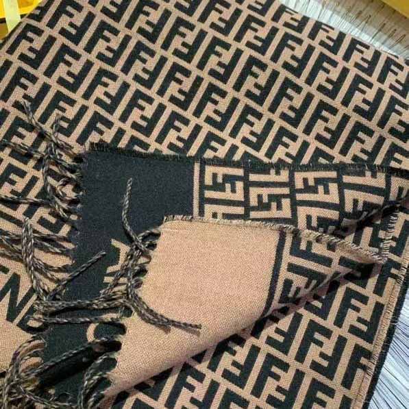 Fendi FF monogram poncho - DopestKickz