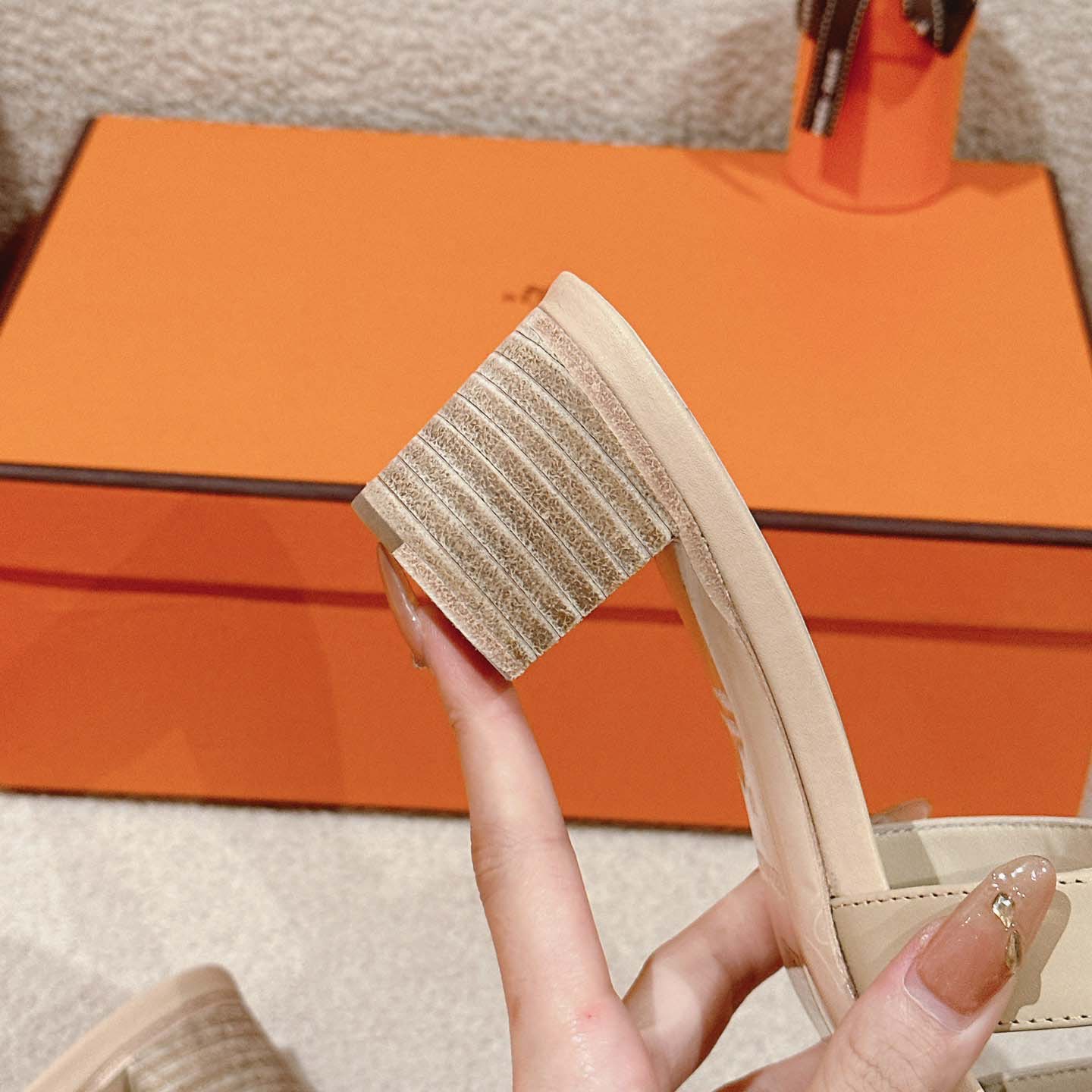 Hermes Oasis Sandal - DopestKickz