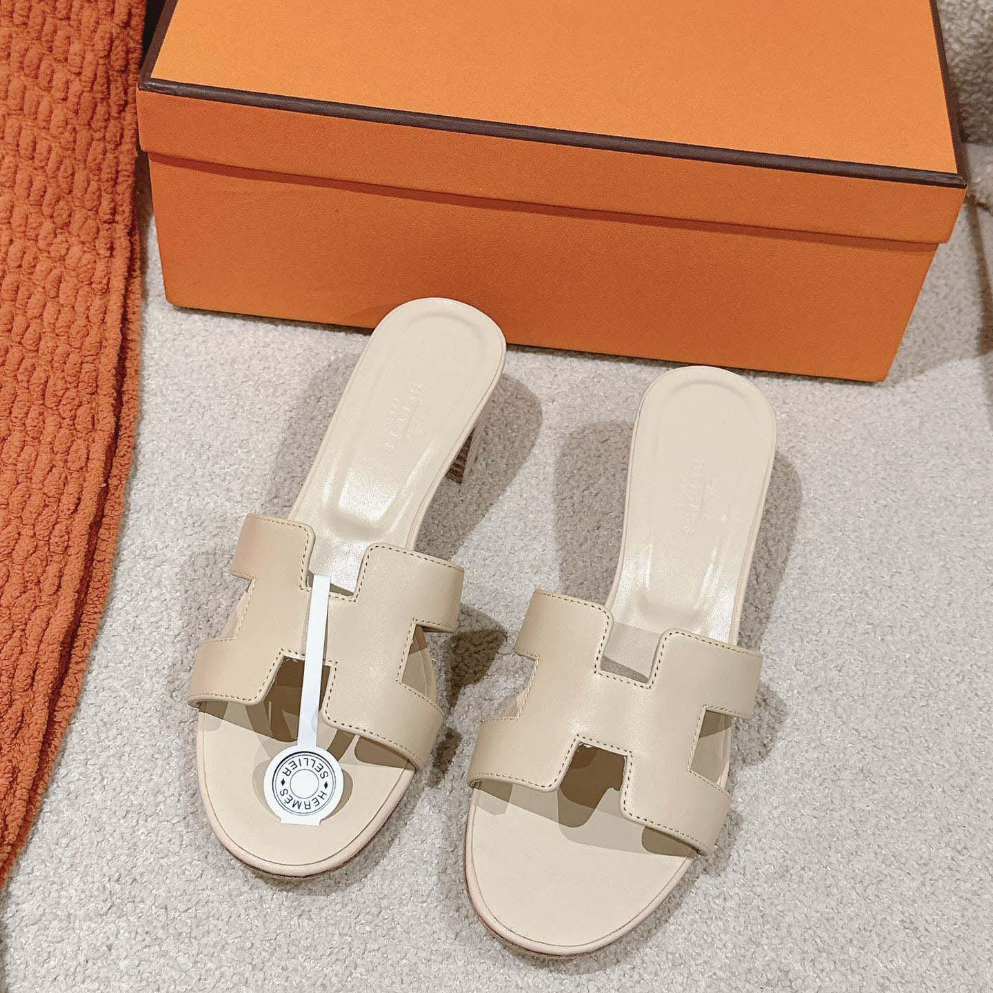 Hermes Oasis Sandal - DopestKickz