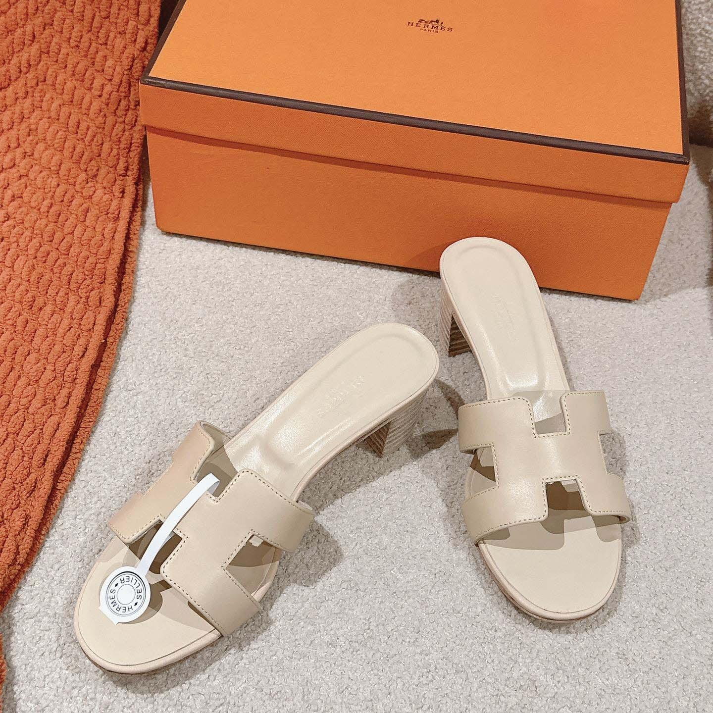 Hermes Oasis Sandal - DopestKickz