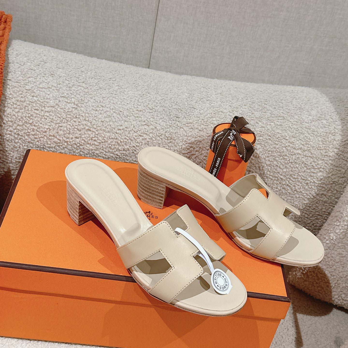 Hermes Oasis Sandal - DopestKickz