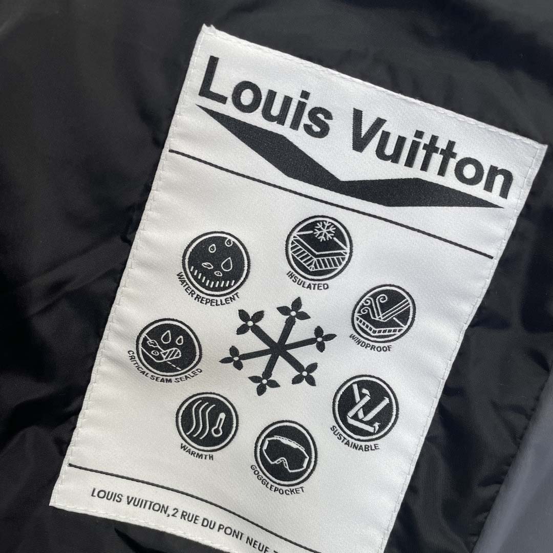 Louis Vuitton Technical Down Ski Jacket  1AGIQ4 - DopestKickz